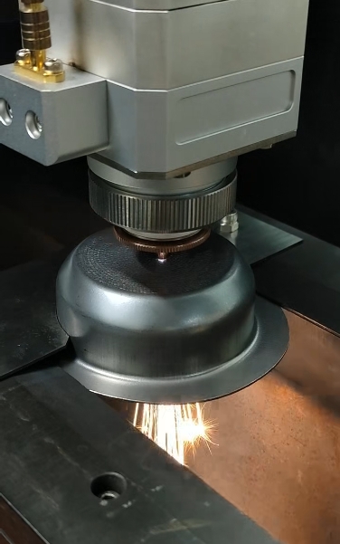 鈦杯、鈦鍋、鈦合金材料激光打孔切割